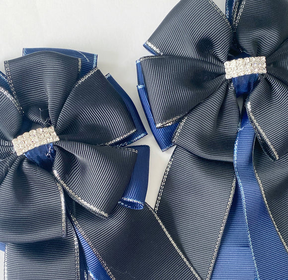 🫶 Show Bows: Black On Navy