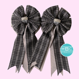 💐 Show Bows: Gray Plaid on Dove Swiss Dot 🩶