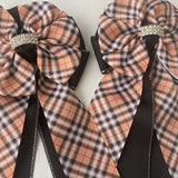 * Show Bows: Burberry